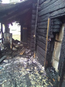 Помогите семье погорельцев восстановить жильё - IMG-20180917-WA0004.jpeg