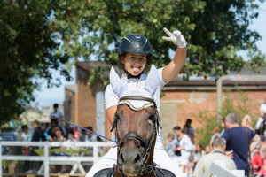 Развитие конного клуба. Ищем спонсоров. - hvzj8T9nugg.jpg