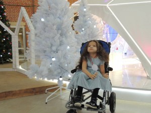 Поставить дочку на ноги  - DSCN9439.JPG